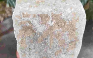 翡翠原石多少钱一块,玉石翡翠原石价钱