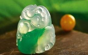 翡翠护理基本知识讲解翡翠护理基本知识