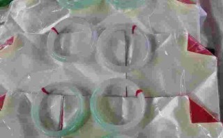 翡翠手镯批发翡翠手镯批发市场产地