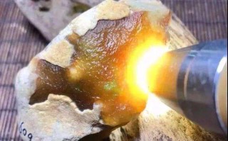 包含翡翠原石和石头的区别的词条