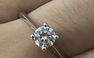 老凤祥白金钻戒,老凤祥白金钻戒可以换吗发票掉了?