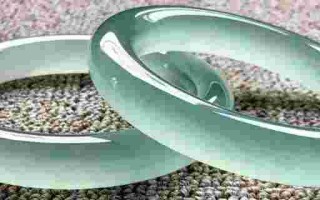 翡翠手镯遇热水发烫翡翠手镯用热水烫着了