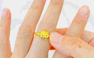 手戴黄金戒指图片大全手戴黄金戒指图片