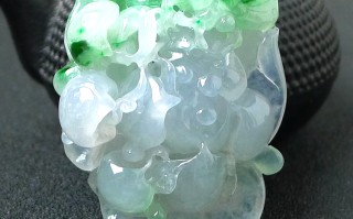 巧雕翡翠知识的简单介绍