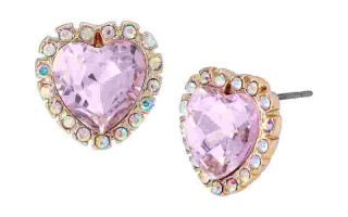 关于betseyjohnson的信息