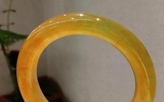 55圈翡翠手镯宽和厚60圈口的手镯是多大