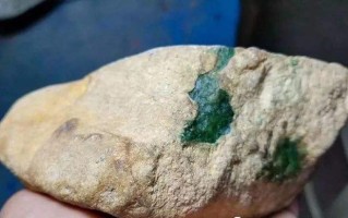 原石翡翠的价格原石翡翠的价格及图片