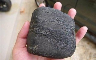 谁有会卡老蓝水开窗原石莫湾基翡翠原石开窗变种