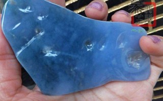 烟台翡翠原石蓝色青岛翡翠原石