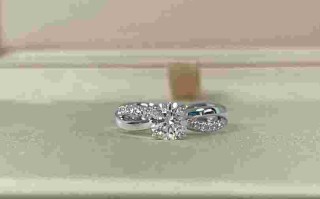 求婚一定要买钻戒吗,求婚一定要买钻戒吗女生