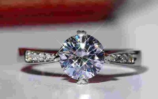 钻戒4爪和6爪哪个好看,钻戒4爪和6爪哪个好看些