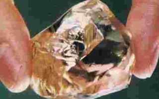 钻石原石怎么分辨钻石原石怎么分辨真假图片