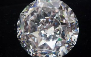 锆石一眼就能看出是假钻石吗钻石和锆石有什么区别