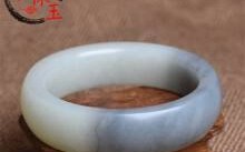 顶级籽料翡翠手镯值钱吗顶级籽料翡翠手镯