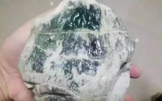 文山翡翠华庭楼盘怎么样,文山哪里有翡翠原石