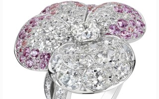 Chaumet 尚美 Pensée 三色堇钻石戒指 花瓣造型展现丰沛生命力