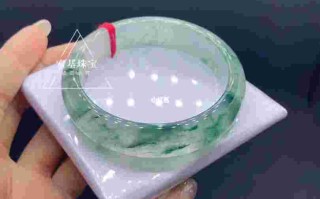 独龙玉手镯好吗值钱吗,独龙玉手镯好吗