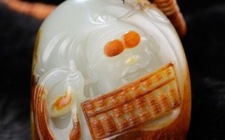 和田玉籽料独籽原皮巧雕神算把件