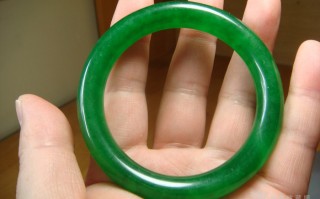 高冰种帝王绿的价格冰种帝王绿翡翠图片