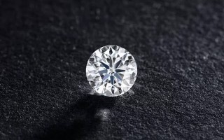 力量钻石为什么涨这么多,力量钻石能赚多少