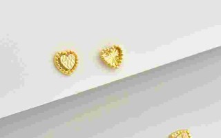 金耳环睡觉不取会不会变形,黄金耳环睡觉要取了吗