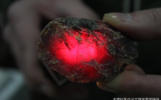 珠宝培训机构分享缅甸琥珀的几个主要品种【图文并茂】