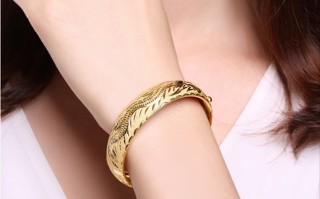 黄金首饰真实图片,黄金首饰真实图片 唯美