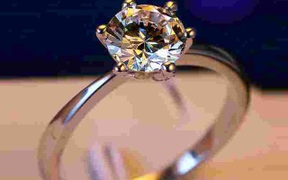 求婚和订婚是一个戒指吗,求婚戒指和订婚戒指有什么区别