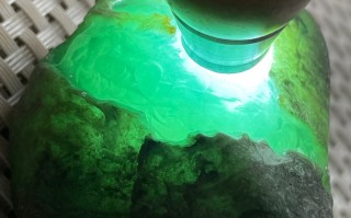 翡翠妖紫原石,翡翠妖紫原石图片