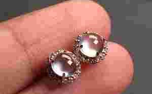 玉石耳钉镶嵌图片,玉石耳钉镶嵌图片真实