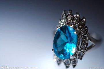 如何成为一名珠宝鉴定师?-第2张图片-翡翠网 如何成为一名珠宝鉴定师?-第2张图片-翡翠网