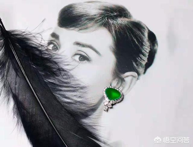 如何在朋友圈里高逼格地晒珠宝？