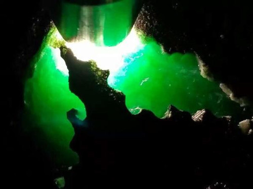 翡翠原石怎么去皮