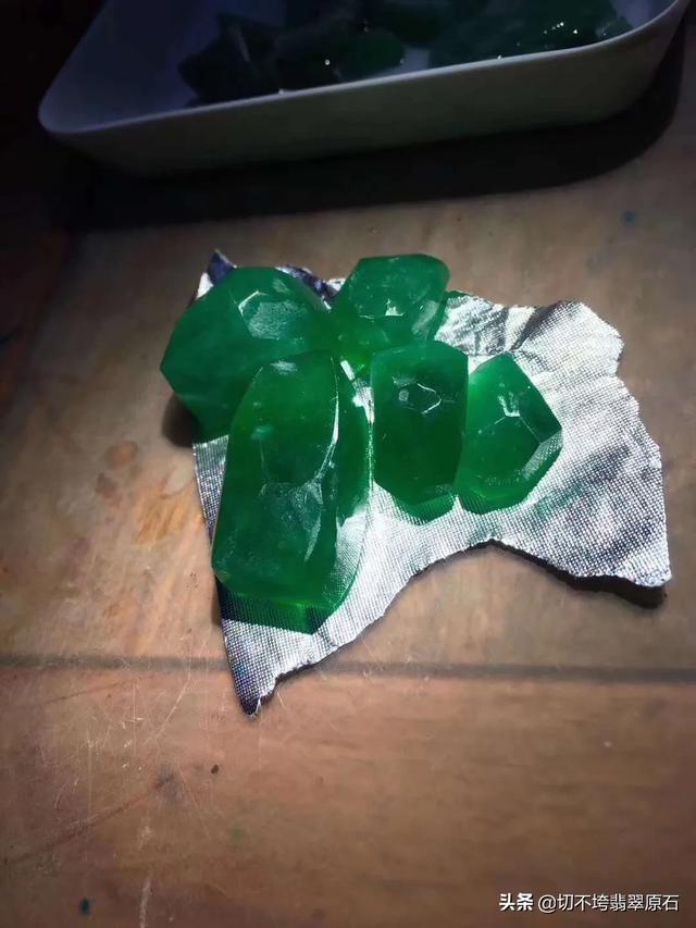 翡翠原石交易时，应注意些什么？