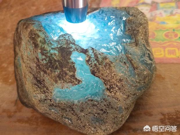 翡翠原石如何辨认？