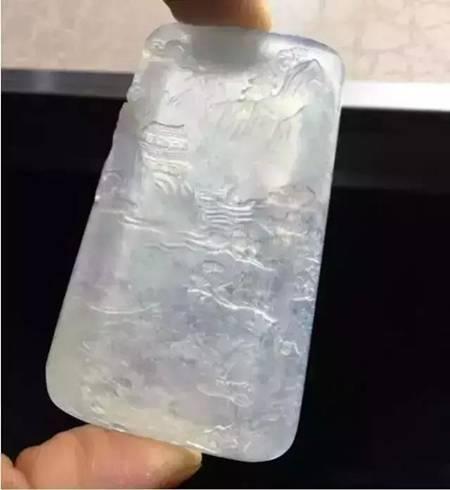 非常普通的翡翠原石可以雕的非常好看么?-第26张图片-翡翠网 非常普通的翡翠原石可以雕的非常好看么?-第26张图片-翡翠网