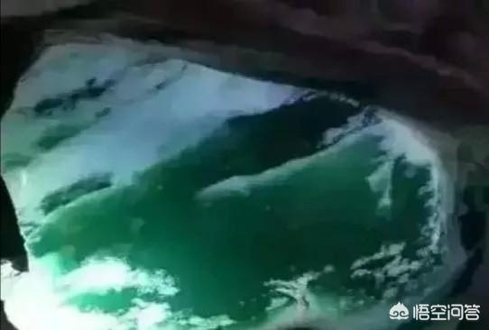 如何分辨翡翠原石？你不知道的翡翠原石秘密？-第4张图片-翡翠网