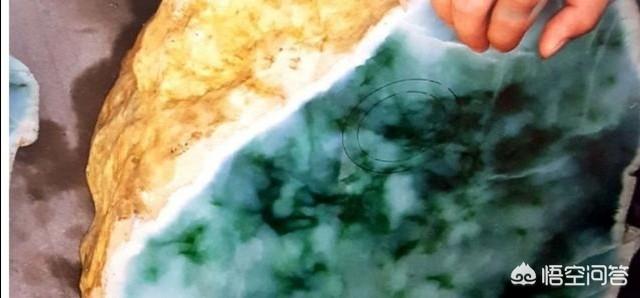 如何分辨翡翠原石？你不知道的翡翠原石秘密？-第3张图片-翡翠网