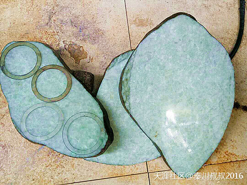 罕见!54公斤缅甸原石开出满料翡翠-第3张图片-翡翠网 罕见!54公斤缅甸原石开出满料翡翠-第3张图片-翡翠网