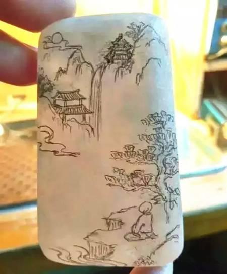 非常普通的翡翠原石可以雕的非常好看么?-第20张图片-翡翠网 非常普通的翡翠原石可以雕的非常好看么?-第20张图片-翡翠网