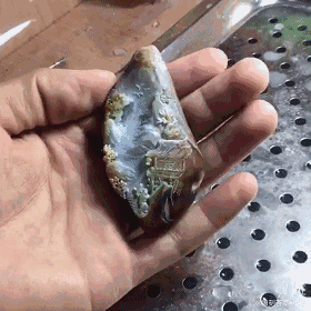 非常普通的翡翠原石可以雕的非常好看么?-第7张图片-翡翠网 非常普通的翡翠原石可以雕的非常好看么?-第7张图片-翡翠网