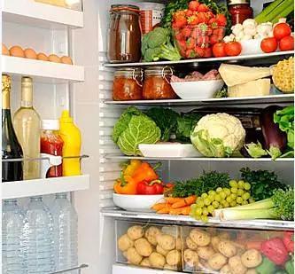 翡翠手镯保养能用水泡吗?-第14张图片-翡翠网 翡翠手镯保养能用水泡吗?-第14张图片-翡翠网