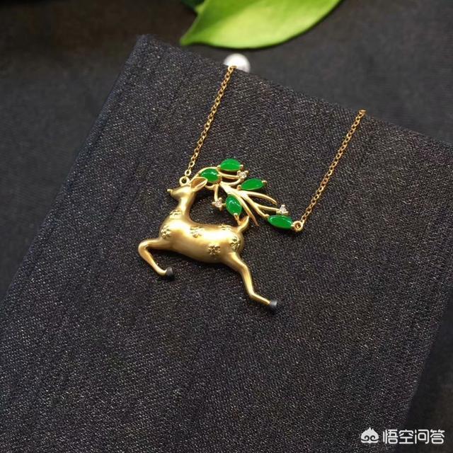 翡翠珠宝长期佩戴后需要保养吗？保养有哪些细节需要注意？