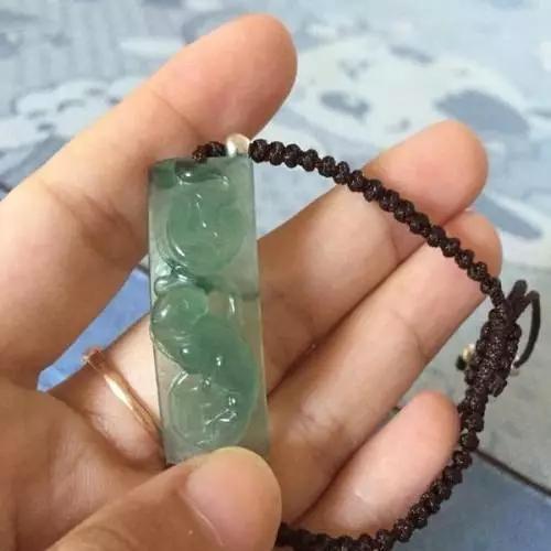 翡翠手镯可以放在冰箱里保养么？-第8张图片-翡翠网