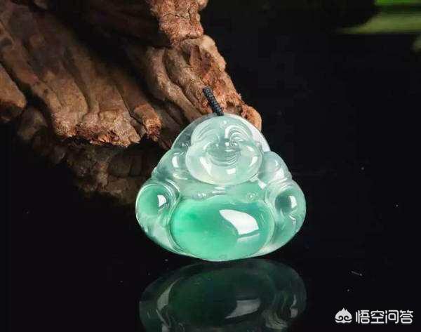 翡翠与和田玉哪个最好?-第4张图片-翡翠网 翡翠与和田玉哪个最好?-第4张图片-翡翠网