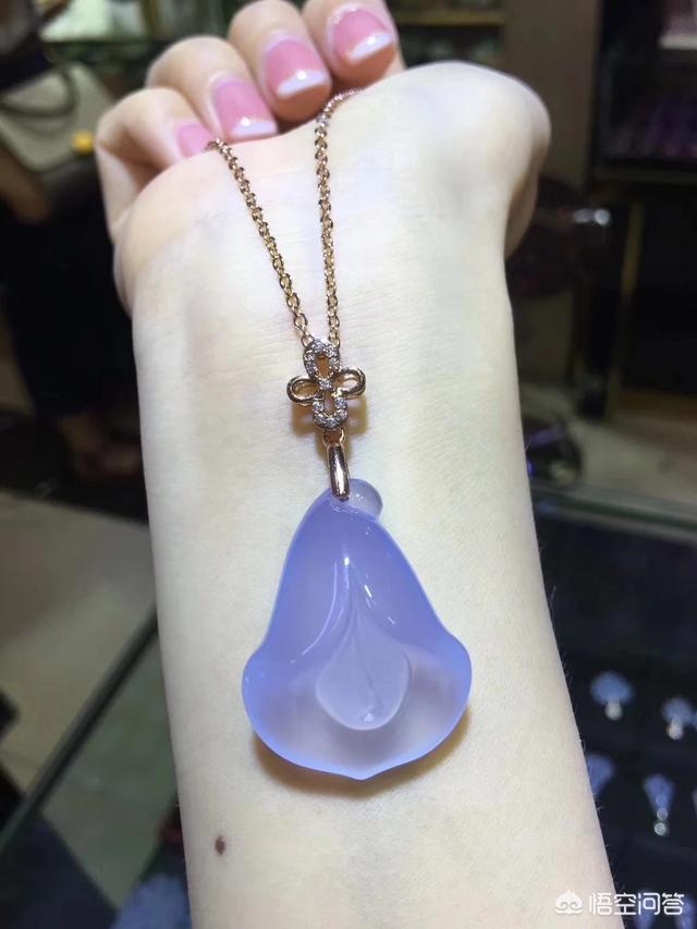 什么样的翡翠值得购买?-第2张图片-翡翠网 什么样的翡翠值得购买?-第2张图片-翡翠网