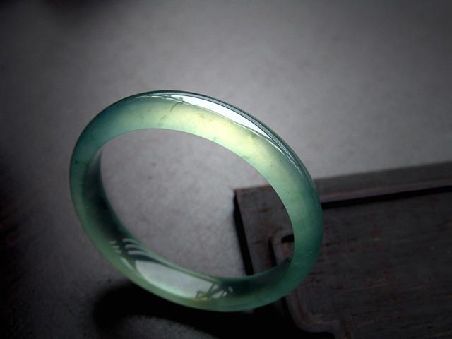 白玉和翡翠有什么区别?-第3张图片-翡翠网 白玉和翡翠有什么区别?-第3张图片-翡翠网