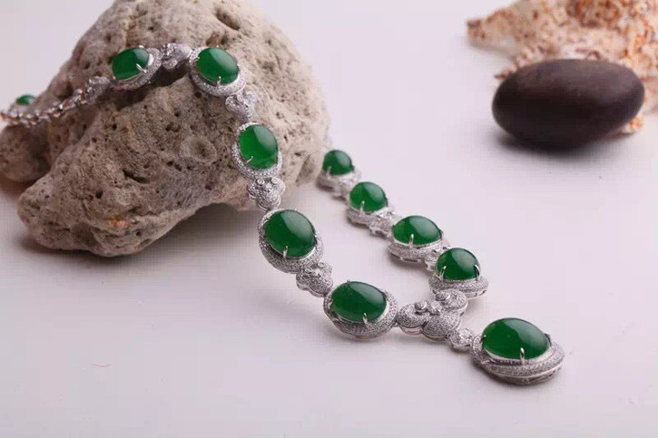 太有用了、值得收藏!翡翠界十五大重点知识整合!-第3张图片-翡翠网 太有用了、值得收藏!翡翠界十五大重点知识整合!-第3张图片-翡翠网