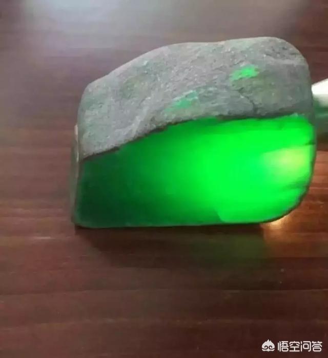 翡翠对人体健康有益吗?-第3张图片-翡翠网 翡翠对人体健康有益吗?-第3张图片-翡翠网