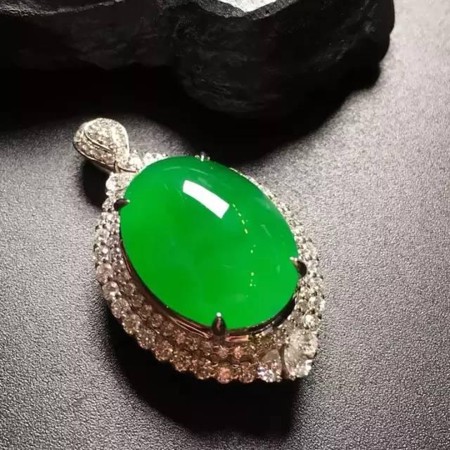 翡翠和玉石有什么区别哪个好？-第15张图片-翡翠网